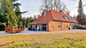 Situatie <a href="/lemma/Caf%C3%A9_de_Efteling" title="Café de Efteling">Café de Efteling</a>, voorjaar 2021.