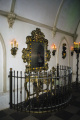 Kasteel van de Stiefmoeder van <a href="/lemma/Sneeuwwitje" title="Sneeuwwitje">Sneeuwwitje</a>, vlak na opening gefotografeerd, vermoedelijk <a href="/lemma/1999" title="1999">1999</a> of <a href="/lemma/2000" title="2000">2000</a>
