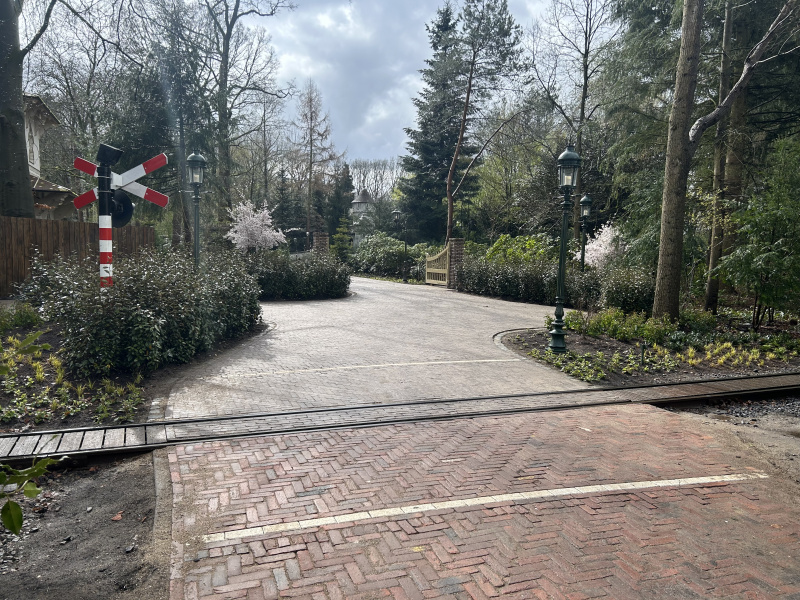 Bestand:Overweg-sbos-jagerspoort.jpeg