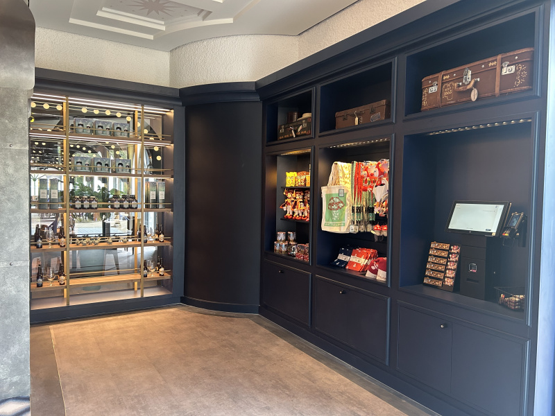 Bestand:Ewh-lobby-winkel.jpeg