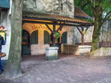 <a href="/lemma/Bij_Jonas" title="Bij Jonas">Bij Jonas</a>, september <span class="redlink">2008</span>