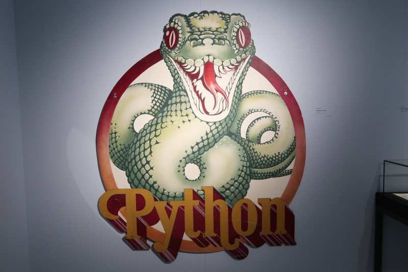 Bestand:Noordbrabants Museum Python.jpg