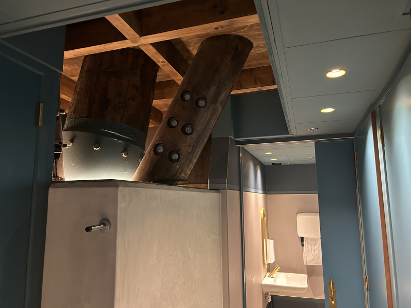 Bestand:Toilet5z-4.jpeg