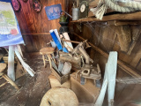 Materiaal in de keet van <a href="/lemma/Bouwmeester_Big" title="Bouwmeester Big">Bouwmeester Big</a> - Foto: Eftepedia, 2023