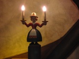 Trapkandelaar in huisje grootmoeder Roodkapje