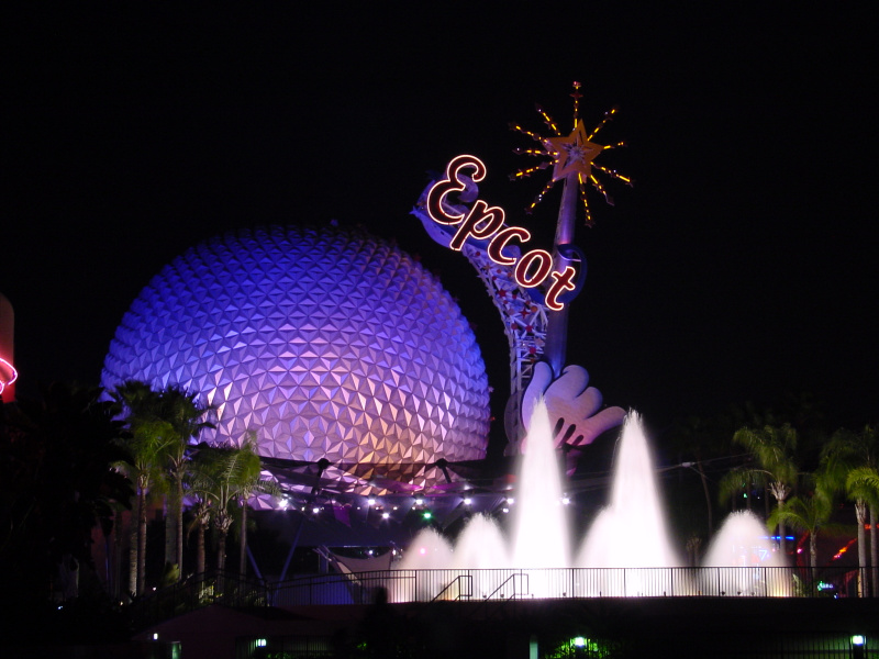 Bestand:Epcot Spaceship Earth.jpg