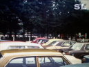 <a href="/lemma/Parkeerplaats_Noord" class="mw-redirect" title="Parkeerplaats Noord">Parkeerplaats Noord</a> met rechts een reepje van <a href="/lemma/Ingang_Noord" title="Ingang Noord">Ingang Noord</a>. Parkeerterrein achter het <a href="/lemma/Caf%C3%A9-Restaurant" title="Café-Restaurant">Café-Restaurant</a> is later bijgebouwd en wordt deels afgeschermd met bomen die er voorheen al stonden.