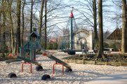 <a href="/lemma/Kindervreugd" title="Kindervreugd">Kindervreugd</a>, openingsdag, 1 april <a href="/lemma/2007" title="2007">2007</a>