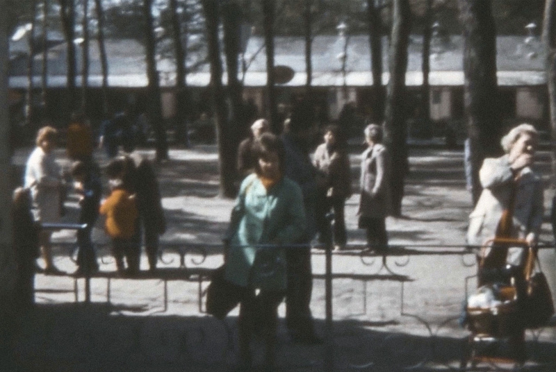 Bestand:Uitzicht-apcarrousel-theehuis-1972.jpg