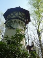 De toren van Raponsje in het Sprookjesbos