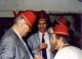 Herman ten Bruggencate en Ton van de Ven lachen om entertainment op het openingsfeest van Fata Morgana, 1986