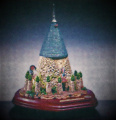 Model van een huysje uit <a href="/lemma/Het_Lavenlaar" class="mw-redirect" title="Het Lavenlaar">het Lavenlaar</a> door <a href="/lemma/Laaf_Products" class="mw-redirect" title="Laaf Products">Laaf Products</a> wat uiteindelijk niet geproduceerd is. Bron: Laaf Products via Joris Martens
