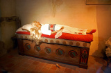 <a href="/lemma/Doornroosje" title="Doornroosje">Doornroosje</a> op bed, 2018