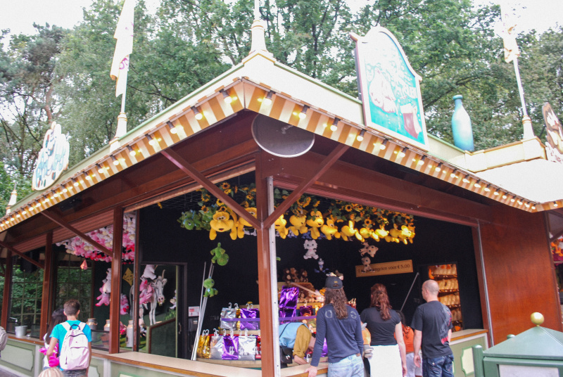 Bestand:Gamegallery-tasjehengelen-aug2010.jpg