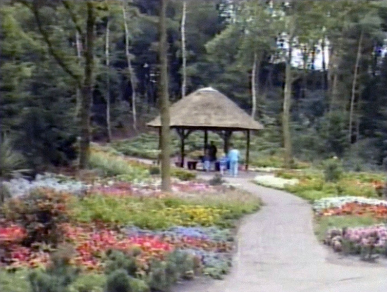 Bestand:1987dioramalaanschuilhut.jpg