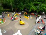 <a href="/lemma/Kleuterhof_(1994)" title="Kleuterhof (1994)">Kleuterhof (1994)</a> mei 2019