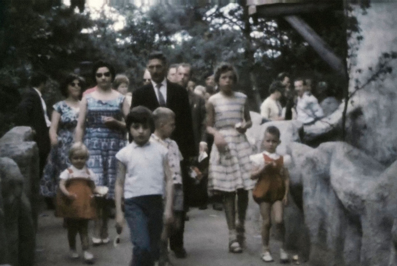 Bestand:Roodkapje-openingsjaar-huisje-1960.jpg