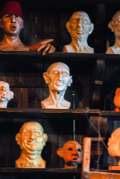 Bestand:Fatakoppen-museum-mei2009.jpg
