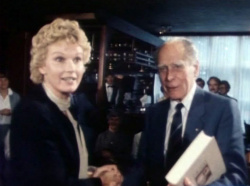 Bijl met Anton Pieck in 1984