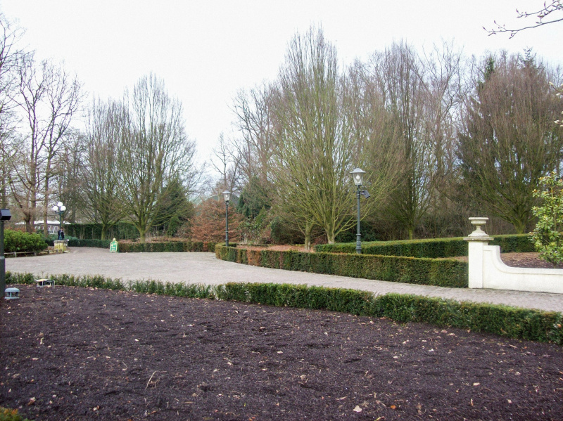 Bestand:Raveleijnplek-ingangwest-dec2008.jpg