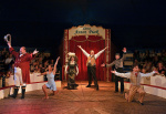 Circusfamilie in de tent