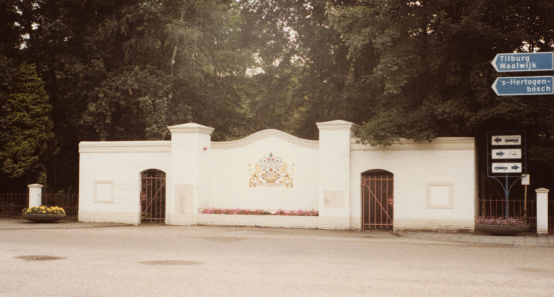 Bestand:Oude entree.jpg