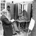 <a href="/lemma/Anton_Pieck" title="Anton Pieck">Anton Pieck</a> geeft aanwijzingen bij de realisatie van de <a href="/lemma/Vliegende_Fakir" class="mw-redirect" title="Vliegende Fakir">Vliegende Fakir</a>