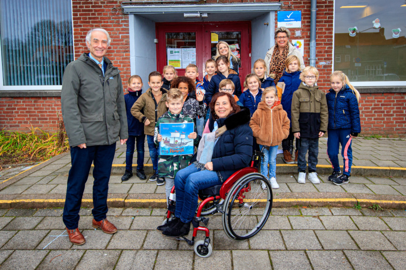 Bestand:Efteling-tactiel-prentenboek-Redders-van-Ruigrijk-Gerd-Leers-Guus-en-Colette-Pelt.jpg