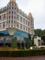 Exterieur van het <a href="/lemma/Efteling_Hotel" title="Efteling Hotel">Efteling Hotel</a> in oktober <a href="/lemma/2008" title="2008">2008</a>