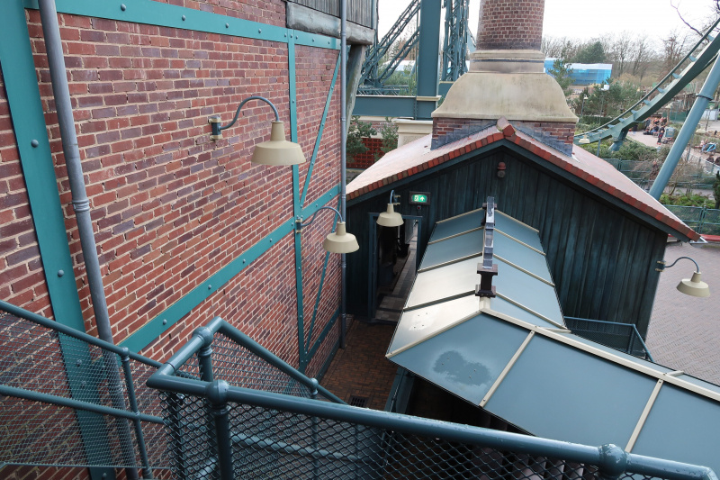 Bestand:Baron 1898 Uitgang Trap.jpg