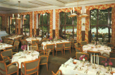 Restaurantgedeelte van het <a href="/lemma/Caf%C3%A9-Restaurant" title="Café-Restaurant">Café-Restaurant</a> met uitzicht op de Siervijver in de jaren zeventig