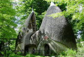 <a href="/lemma/Loof_en_Eerhuys" title="Loof en Eerhuys">Loof en Eerhuys</a>, mei 2003