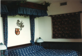 <a href="/lemma/Doornroosje-suite" title="Doornroosje-suite">Doornroosje-suite</a>, 1993.