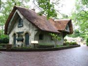 Huisje van <a href="/lemma/Vrouw_Holle" title="Vrouw Holle">Vrouw Holle</a> op 16 sept 2010