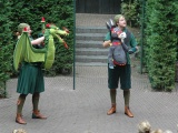 Draak en Ezel uit Sprookjesboom in het Openluchttheater.