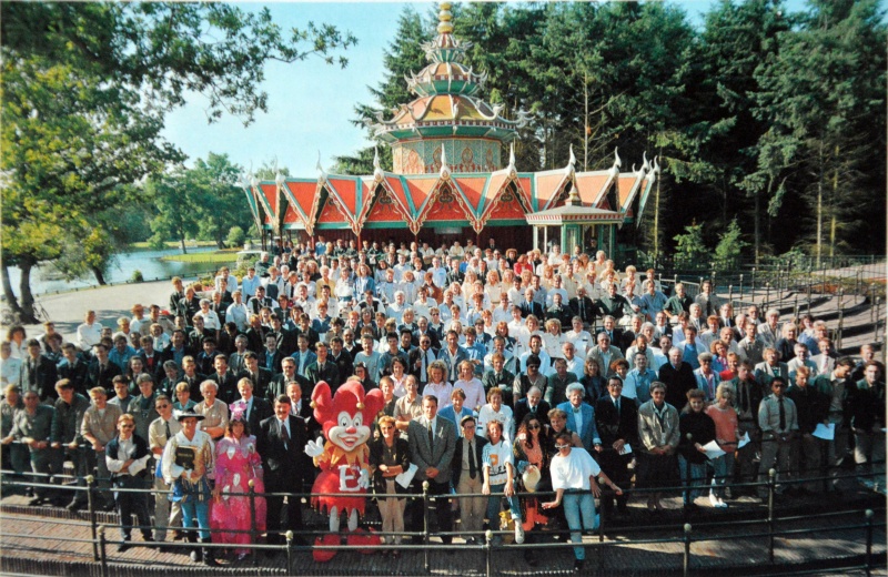 Bestand:Eftelingpersoneel1989.jpg