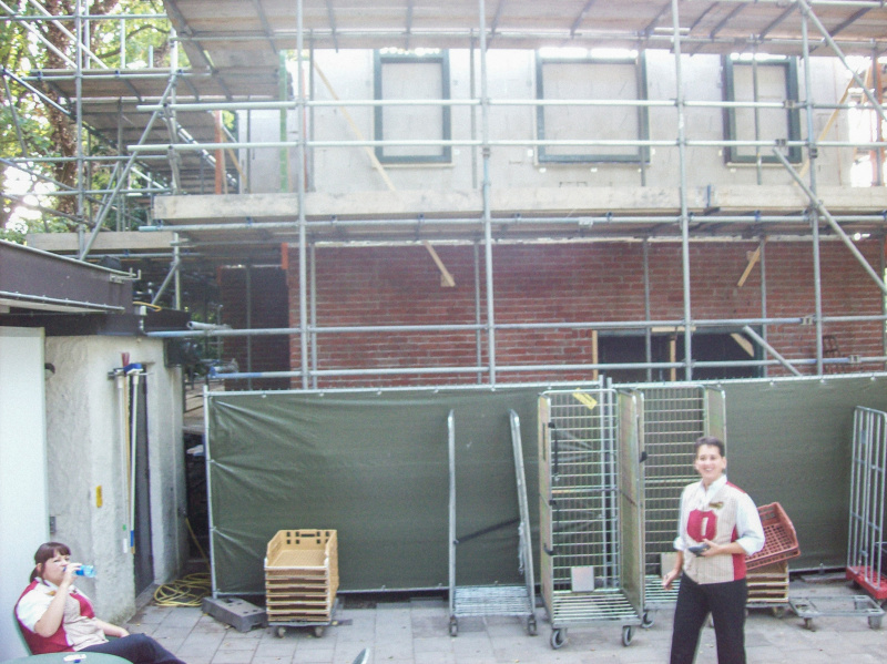 Bestand:Bouw-assepoester-kleyneklaroen-sept08.jpg
