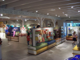 Interieur van <a href="/lemma/In_den_Ouden_Marskramer" title="In den Ouden Marskramer">In den Ouden Marskramer</a>, zoals dan net opgeleverd, april <span class="redlink">2009</span>