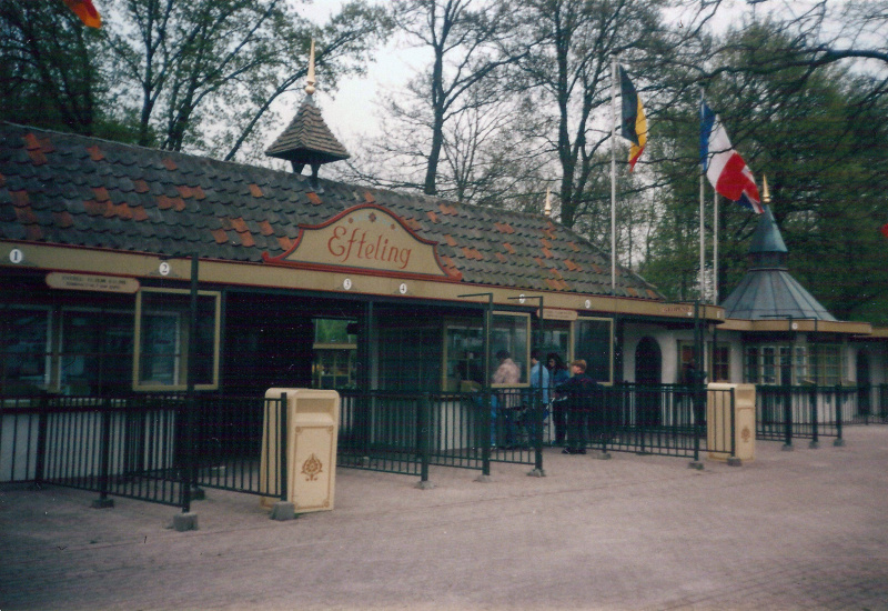 Bestand:Ingangwest1994.jpg