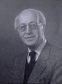 <a href="/lemma/Joop_Salet" title="Joop Salet">Joop Salet</a>, coördinator groepsbezoeken, in 1989.