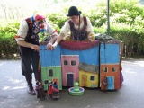 <a href="/lemma/Jurktheater" class="mw-redirect" title="Jurktheater">Jurktheater</a> in <span class="redlink">2006</span>. (Foto: Jos)