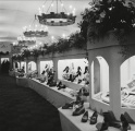 Tentoonstelling <a href="/lemma/S.L.E.M." title="S.L.E.M.">S.L.E.M.</a> 1953 - interieur paviljoen Kaatsheuvel.