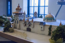 Maquette van <a href="/lemma/Hartenhof" title="Hartenhof">Hartenhof</a> zoals tijdelijk te zien in de ontvangsthal van Raveleijn, januari <span class="redlink">2011</span>