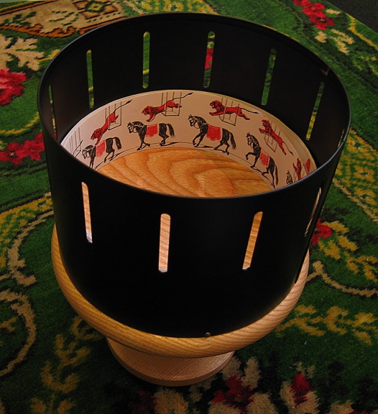 Bestand:Zoetrope replica.jpg