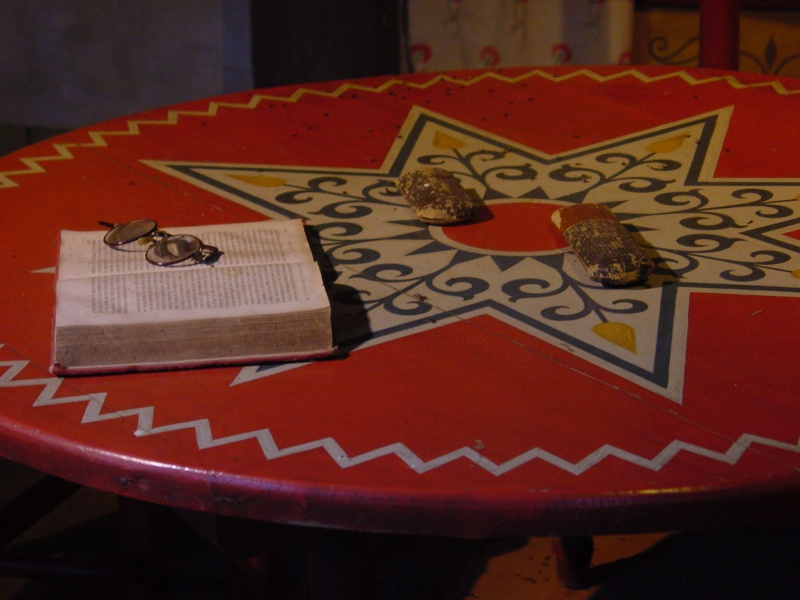 Bestand:Roodkapje tafel.jpg