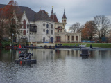 Shotechniek van <a href="/lemma/Midwinternachtsdroom" title="Midwinternachtsdroom">Midwinternachtsdroom</a> op de <a href="/lemma/Vonderplas" title="Vonderplas">Vonderplas</a>, december <span class="redlink">2008</span>