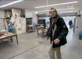 Werkplaats van de decorateurs van <a href="/lemma/Decoratie_%26_Vormgeving" title="Decoratie &amp; Vormgeving">Decoratie &amp; Vormgeving</a>, vier jaar na oplevering, <a href="/lemma/2001" title="2001">2001</a>