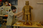 Terroba werkt aan een figuur voor <a href="/lemma/Station_de_Oost" title="Station de Oost">Station de Oost</a>