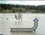 <a href="/lemma/Te_Land,_ter_Zee_en_in_de_Lucht" title="Te Land, ter Zee en in de Lucht">Te Land, ter Zee en in de Lucht</a>, Dan maar de lucht in, 1984