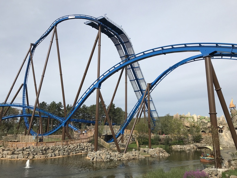 Bestand:Toverland fenix1.jpg